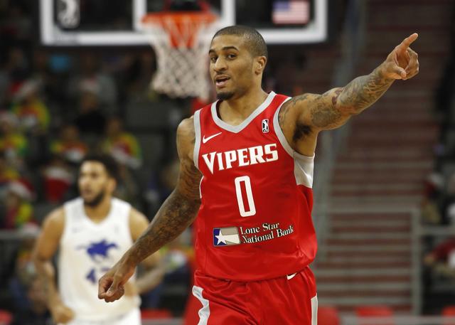 进攻之下 进攻之下