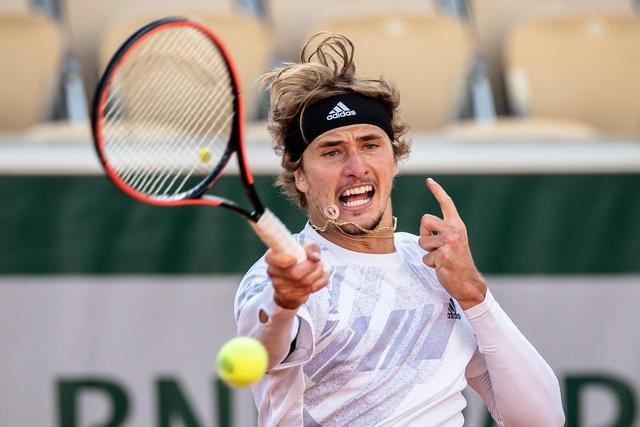 我国运动健 我国运动健