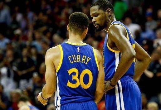 坐上牌桌或 坐上牌桌或