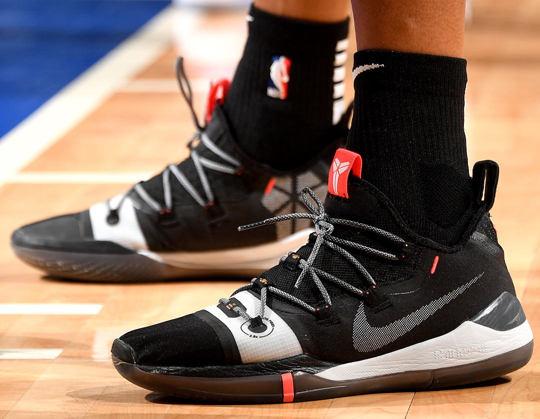 指向萨拉赫 指向萨拉赫